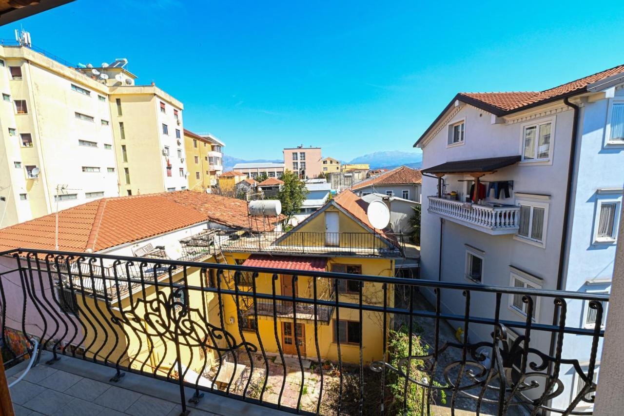 Hotel Epoka Shkodra Exterior foto