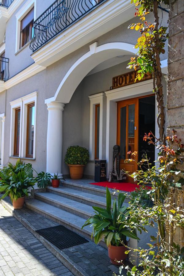 Hotel Epoka Shkodra Exterior foto