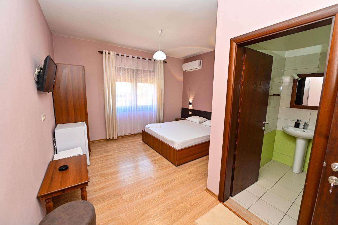 Hotel Epoka Shkodra Exterior foto